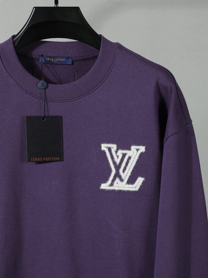 L0VT clothing