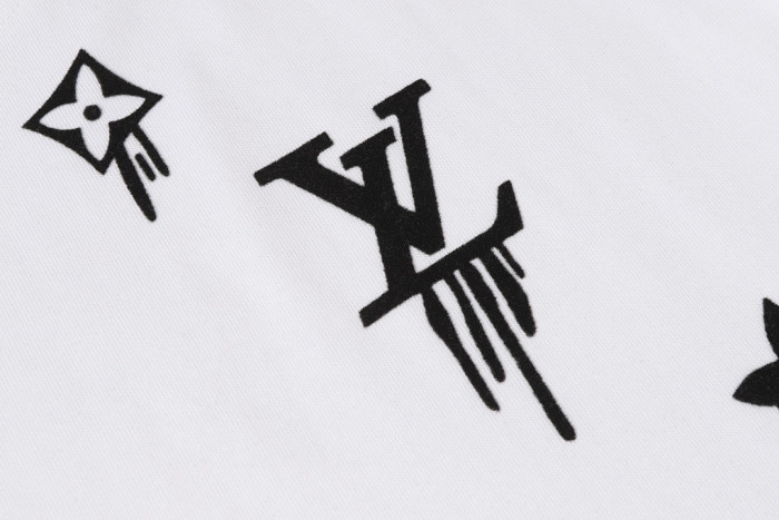 L0VT clothing