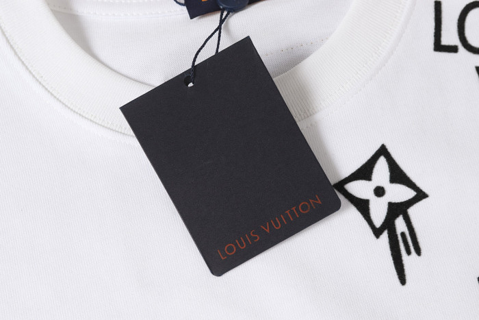L0VT clothing