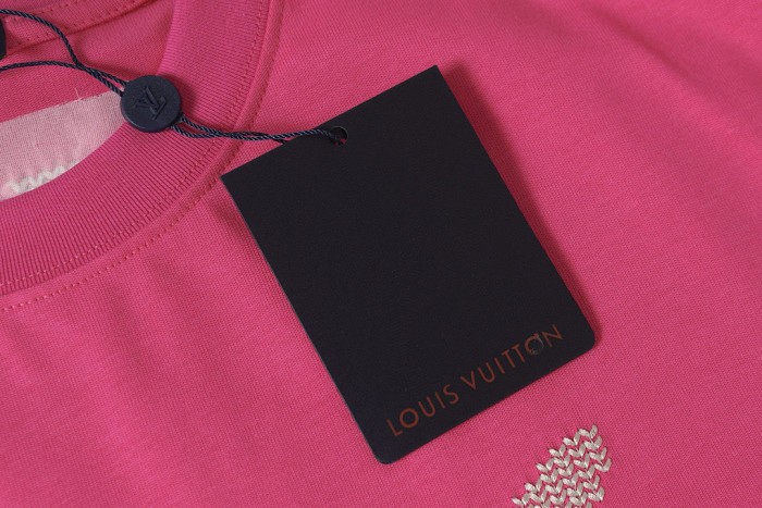 L0VT clothing