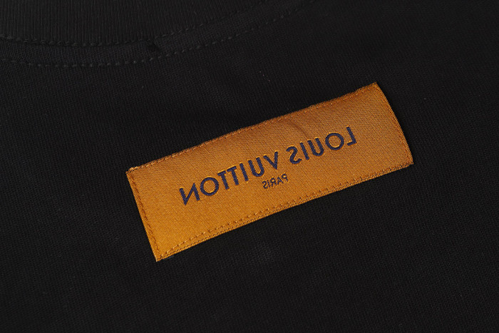L0VT clothing