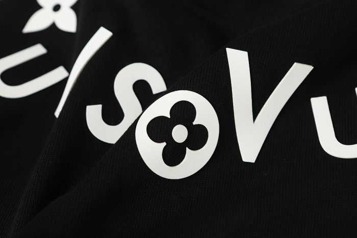 L0VT clothing