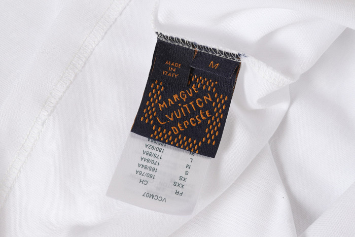 L0VT clothing