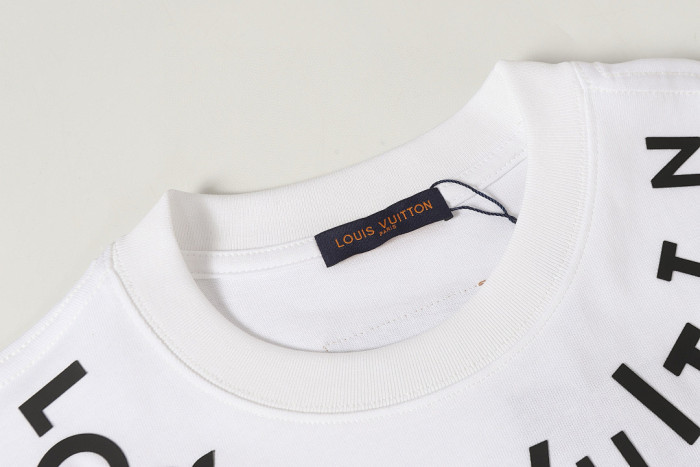 L0VT clothing
