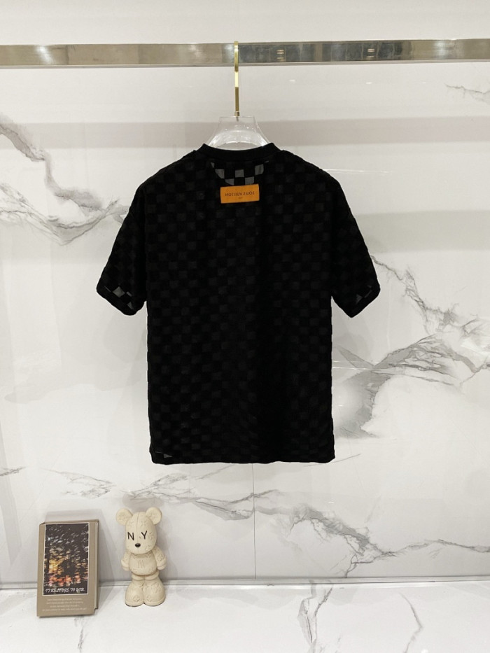 L0VT clothing
