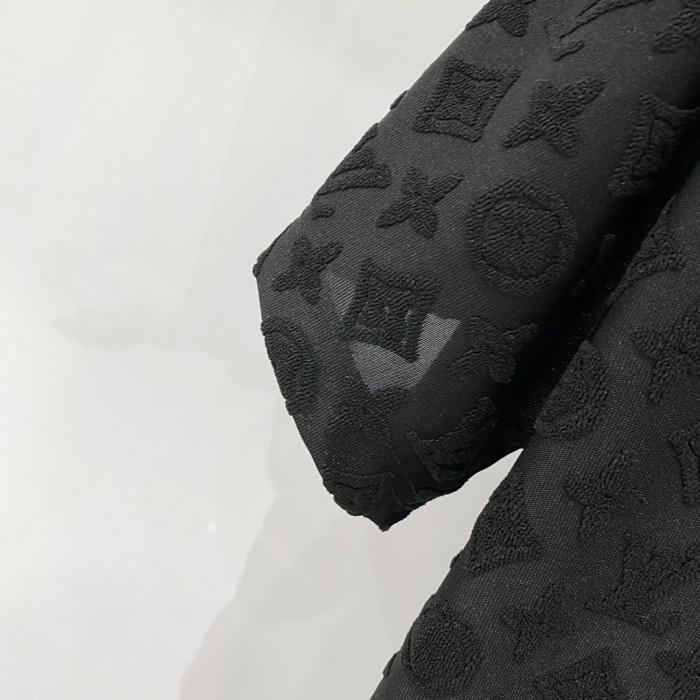 L0VT clothing