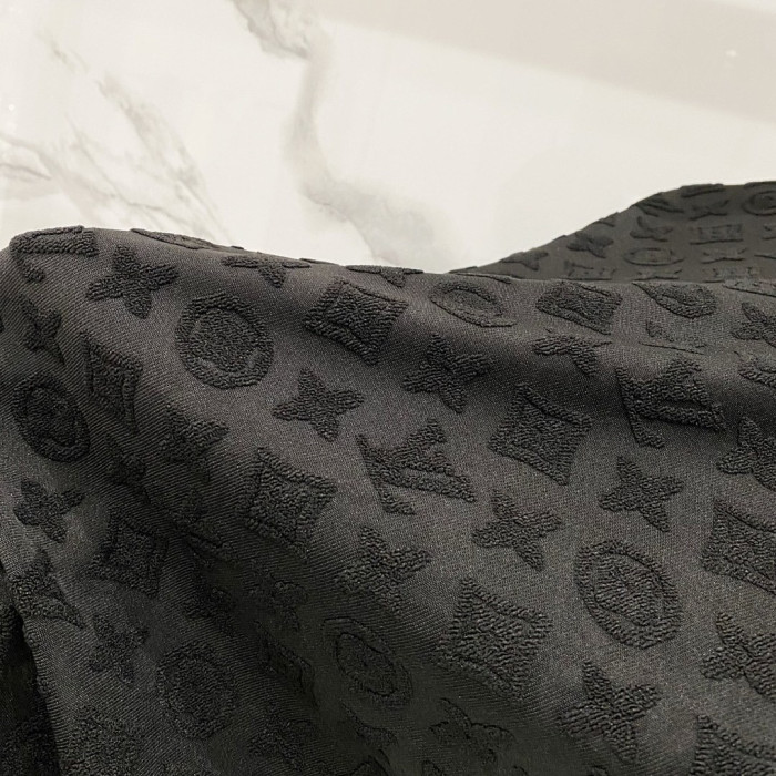 L0VT clothing