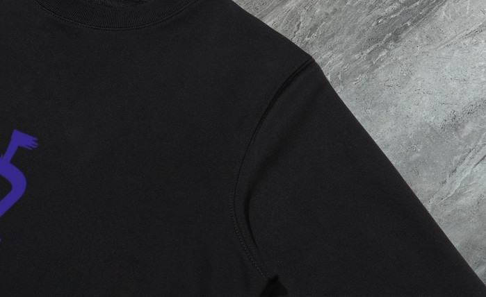 L0VT clothing