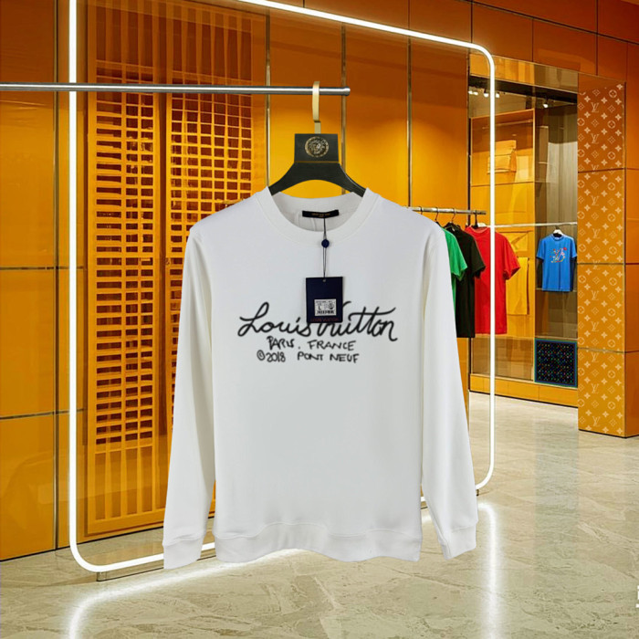 L0VT clothing