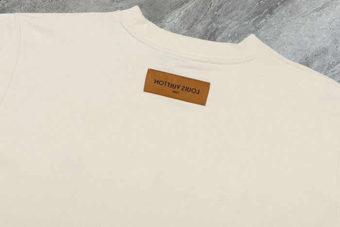 L0VT clothing