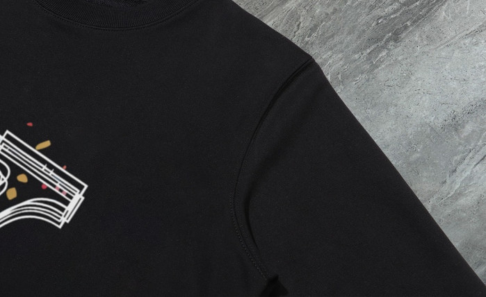 L0VT clothing