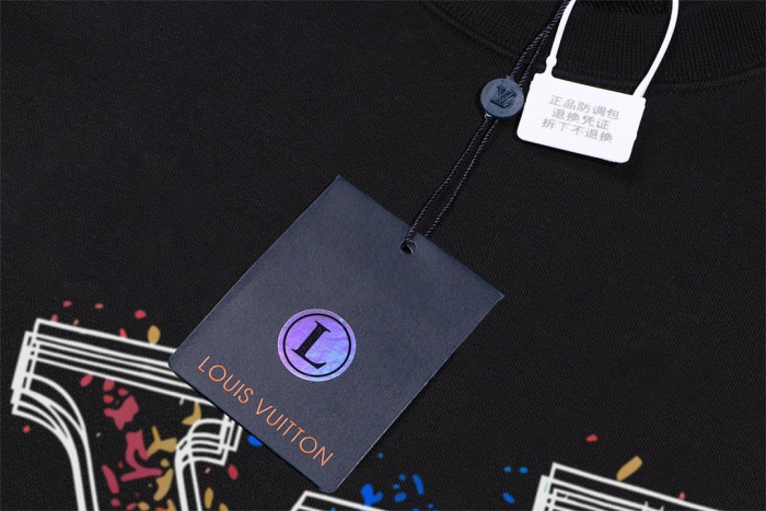 L0VT clothing