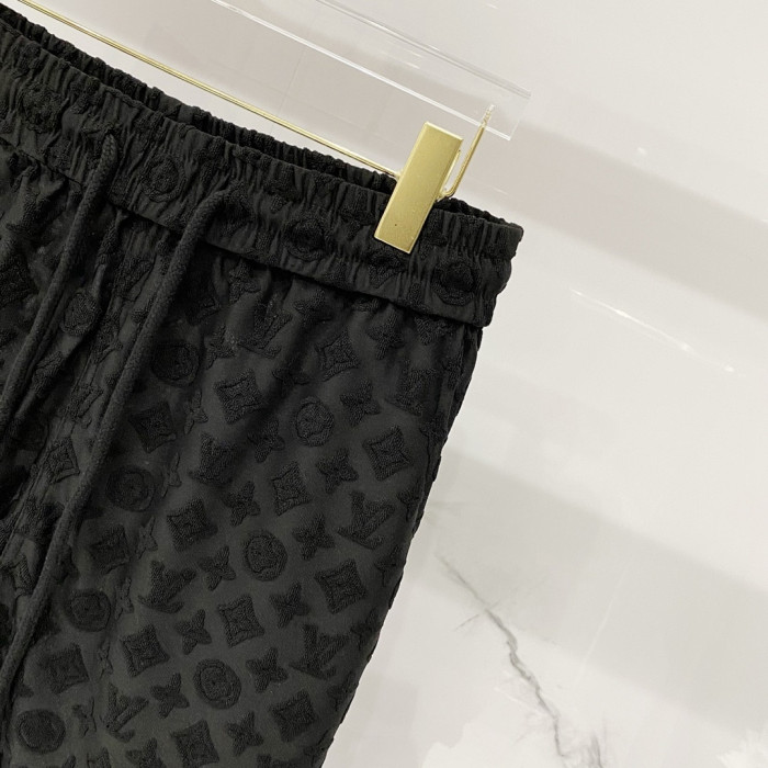 L0VT shorts