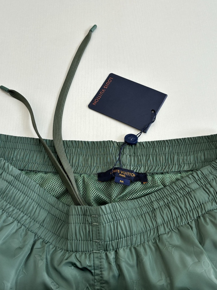 L0VT shorts