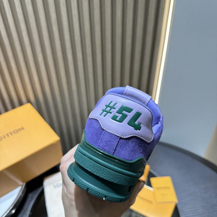 L0VT SNEAKER
