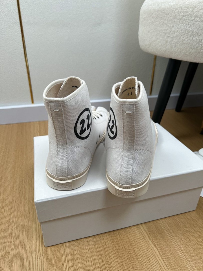 MA1S0N MARG1E1A SNEAKER