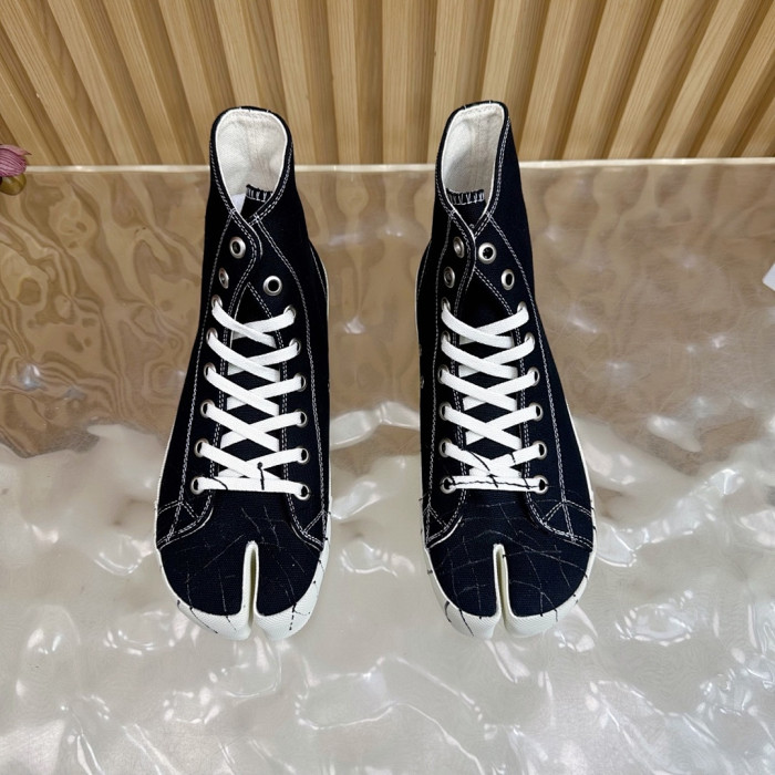 MA1S0N MARG1E1A SNEAKER
