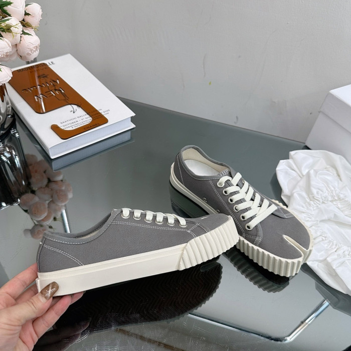 MA1S0N MARG1E1A SNEAKER