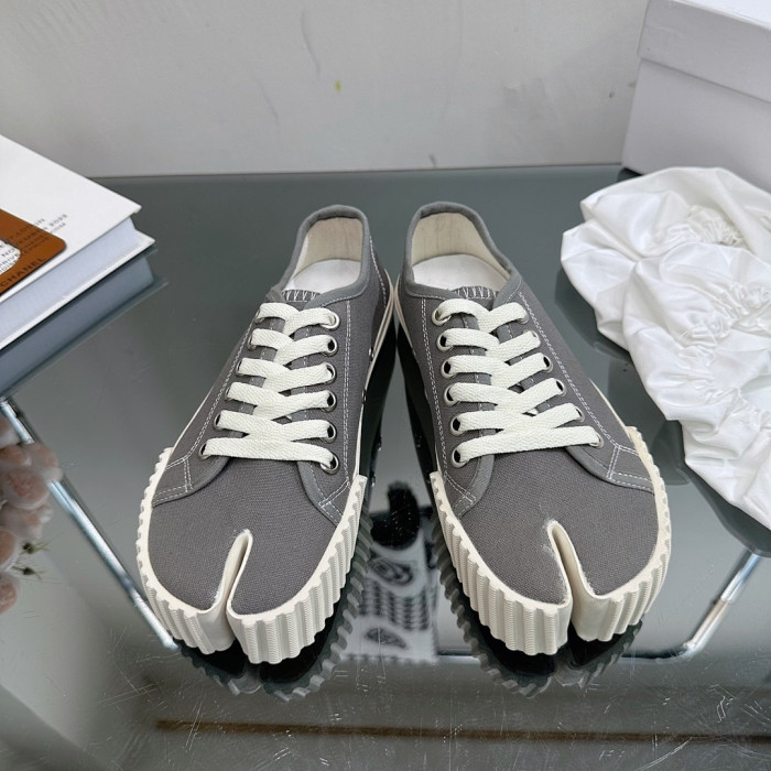 MA1S0N MARG1E1A SNEAKER
