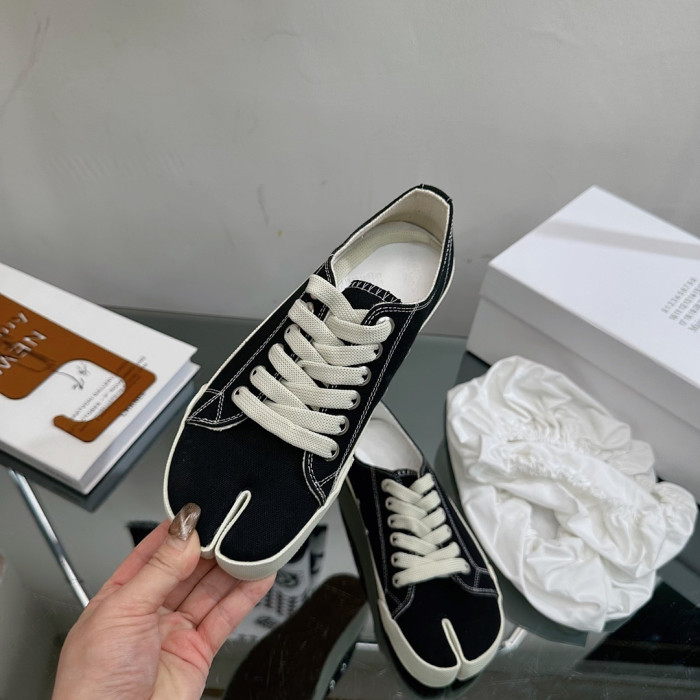 MA1S0N MARG1E1A SNEAKER