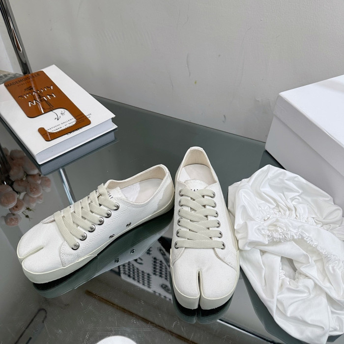 MA1S0N MARG1E1A SNEAKER