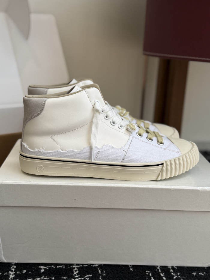 MA1S0N MARG1E1A SNEAKER