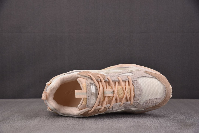 OFW SNEAKER