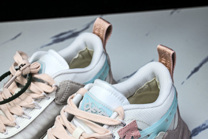OFW SNEAKER