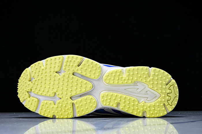 OFW SNEAKER