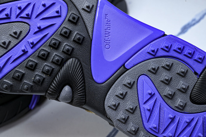 OFW SNEAKER