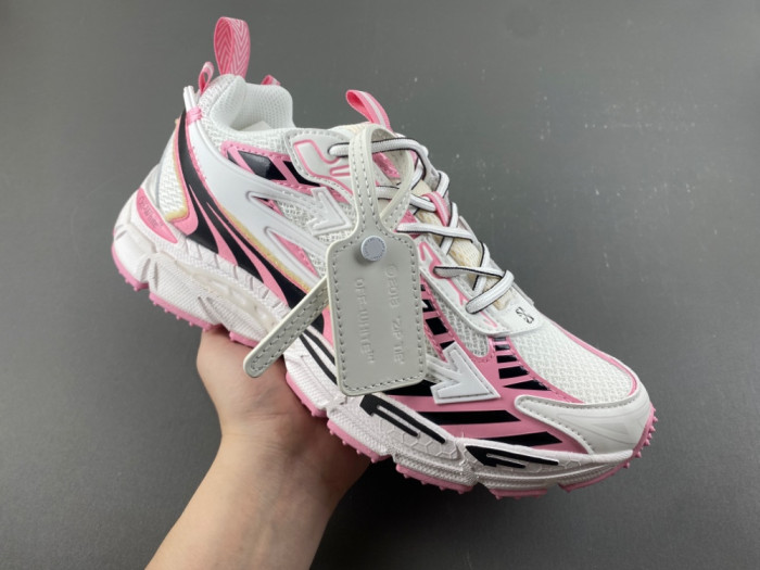 OFW SNEAKER