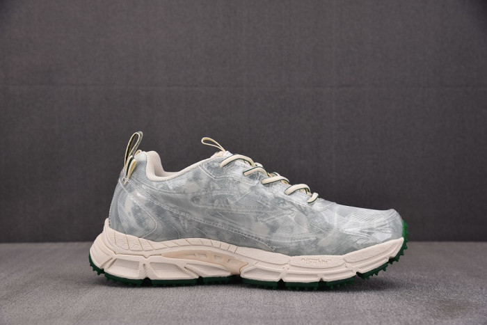 OFW SNEAKER
