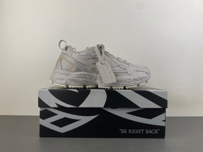 OFW SNEAKER