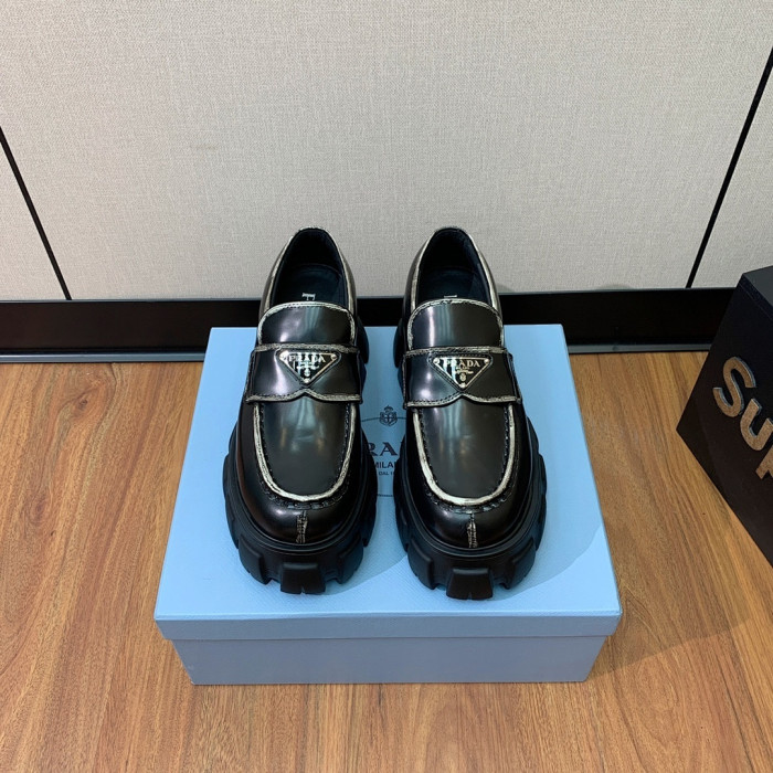 PRAD SNEAKER