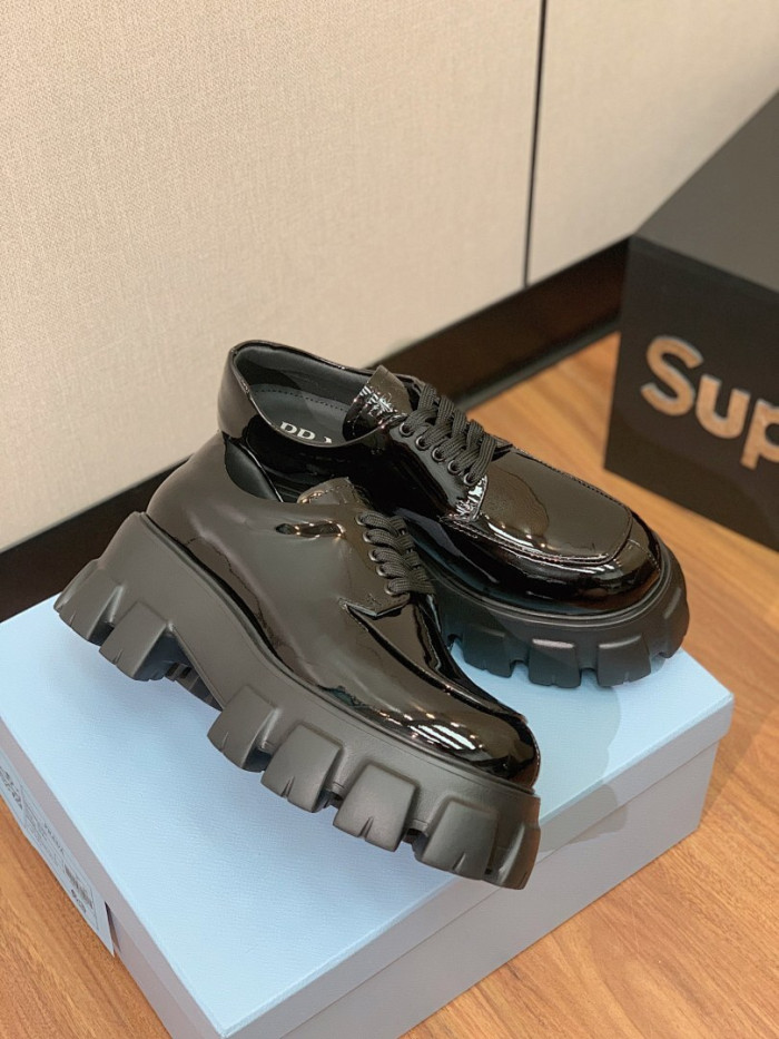 PRAD SNEAKER
