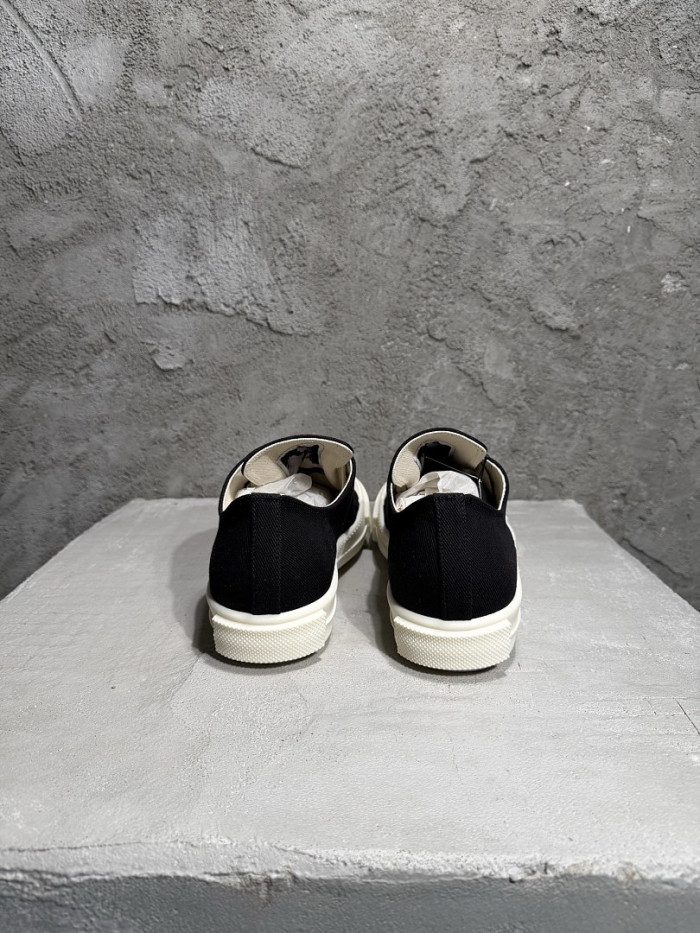 R1CK OWEN& (canvas)